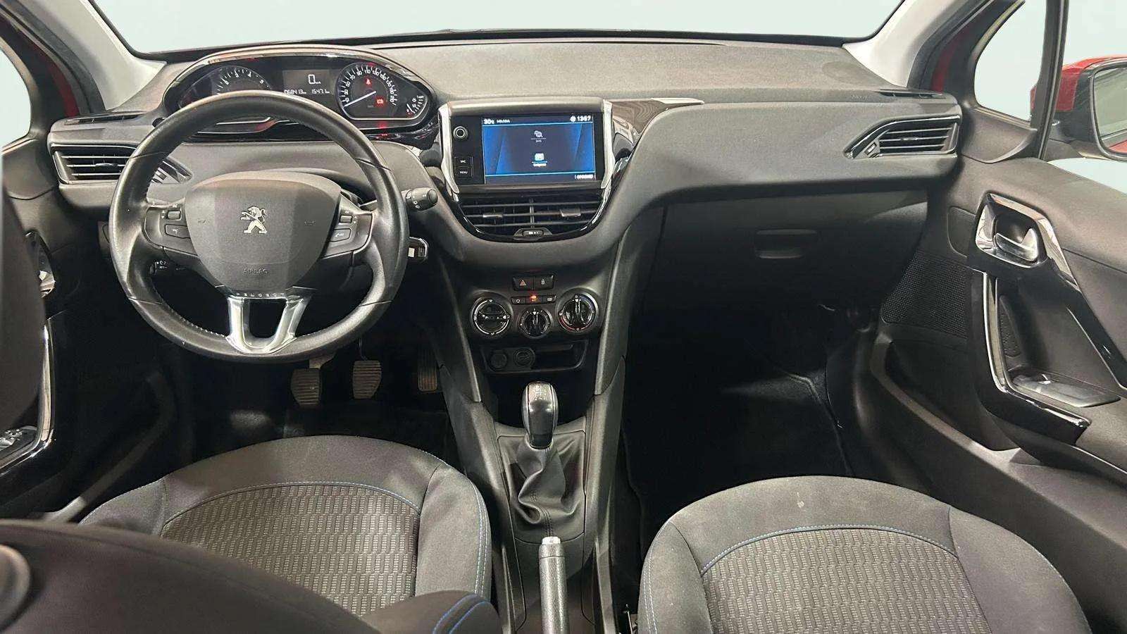https://cdn-flexicar.caraffinity.it/public_appraisal_images_pro/images/stock/278821/M35wAugmFJ__WhatsApp Image 2026-08-21 at 14.19.27 (6).jpg